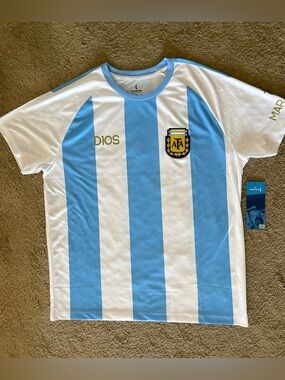 Official Diego Maradona Tribute Jersey D1OS Men’s size Large